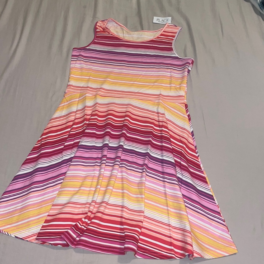 Girls dress